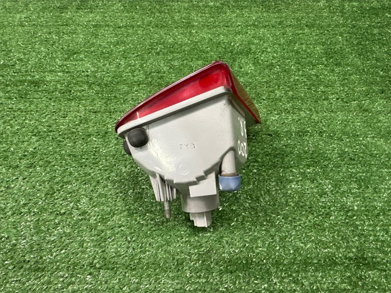 Фонарь в бампер Toyota Land Cruiser 200