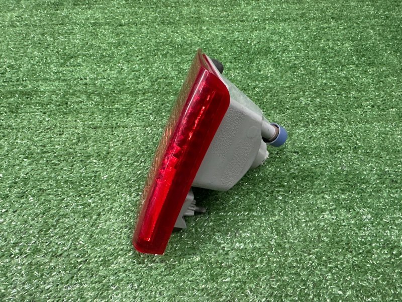 Фонарь в бампер Toyota Land Cruiser 200