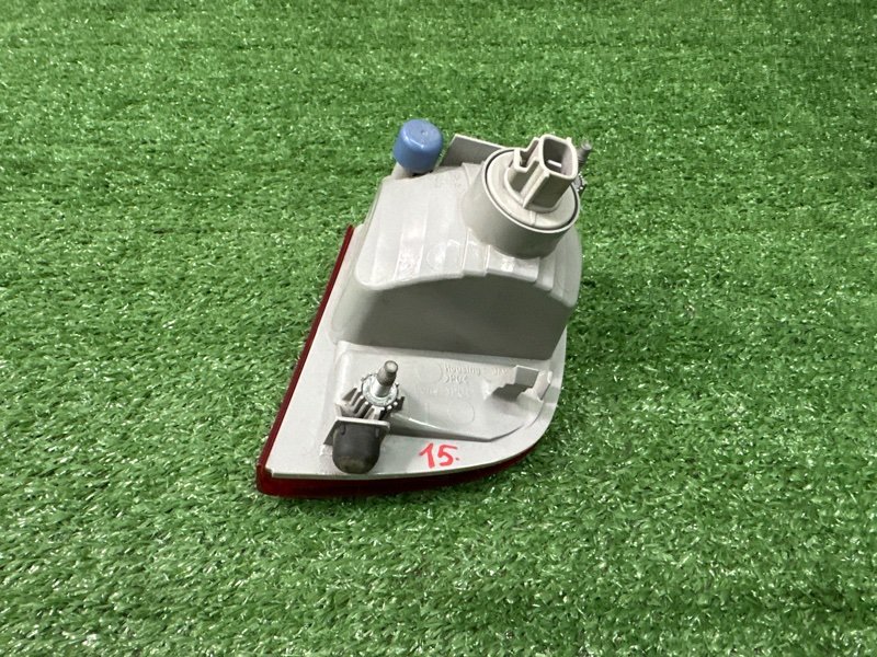 Фонарь в бампер Toyota Land Cruiser 200