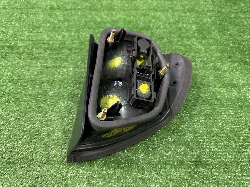 Фонарь в крыло Renault Safrane