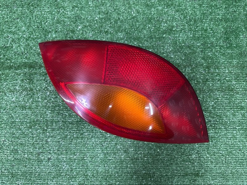 Фонарь в крыло Ford Ka