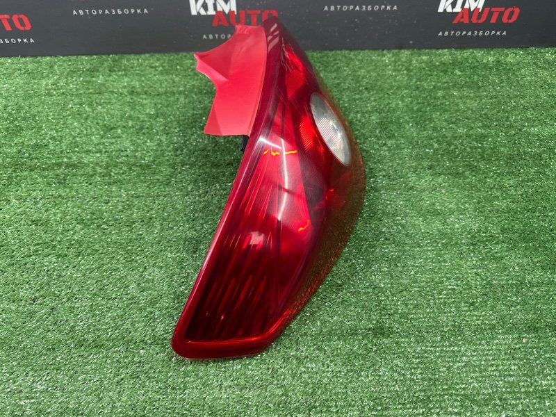 Фонарь в крыло Opel Corsa D