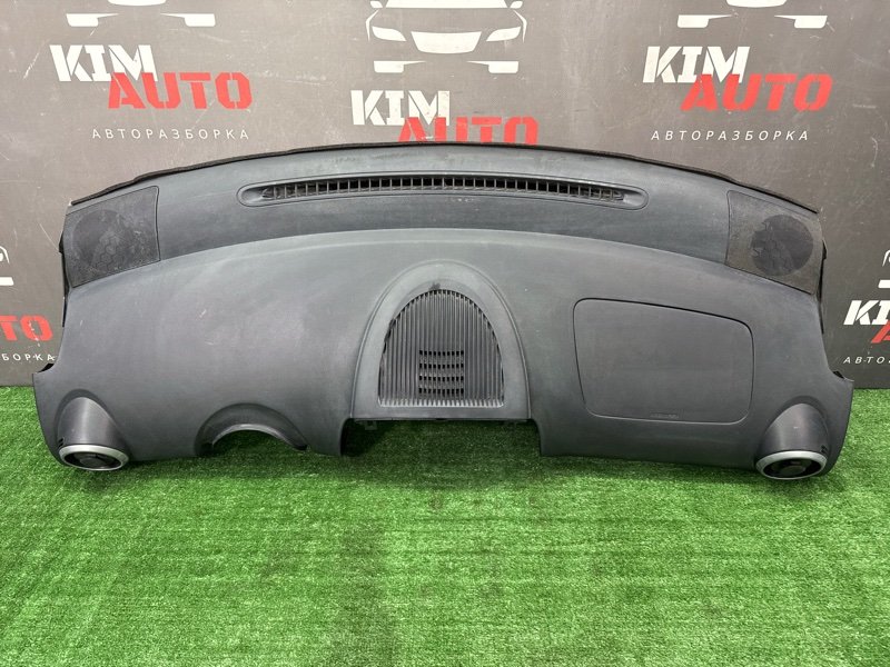 Торпедо Peugeot 107