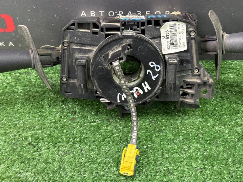 Блок подрулевых переключателей Renault Logan