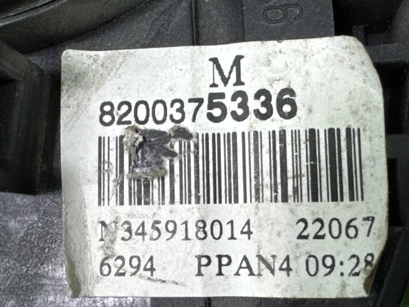 Блок подрулевых переключателей Renault Logan