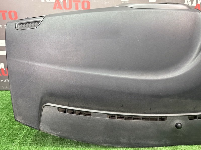 Торпедо Fiat Punto