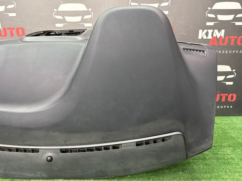 Торпедо Fiat Punto