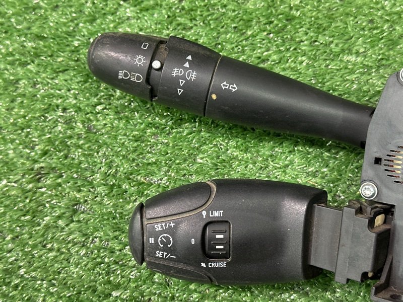 Подрулевой переключатель (гитара) Peugeot 407