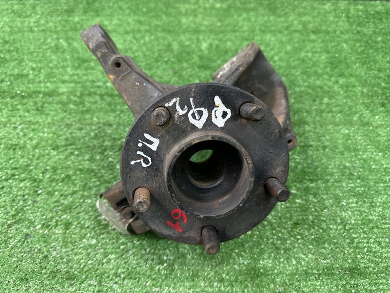 Кулак поворотный Ford Focus 2