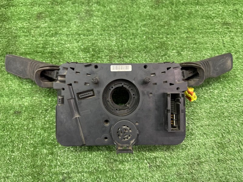 Подрулевой переключатель (гитара) Opel Astra H