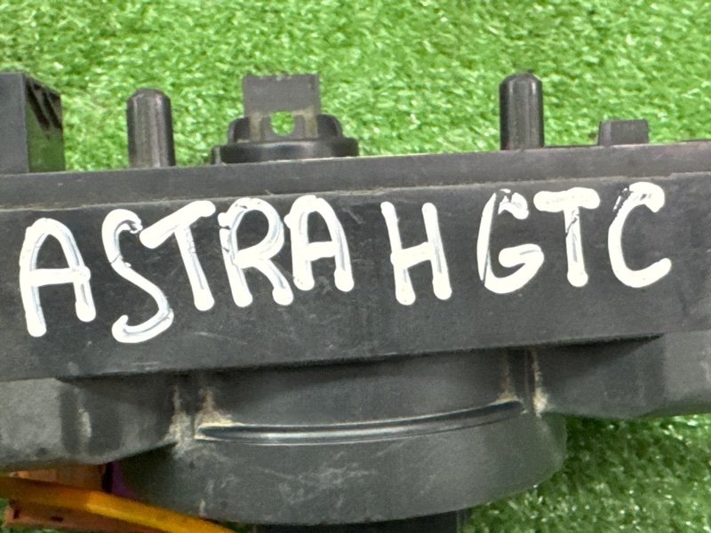 Подрулевой переключатель (гитара) Opel Astra H