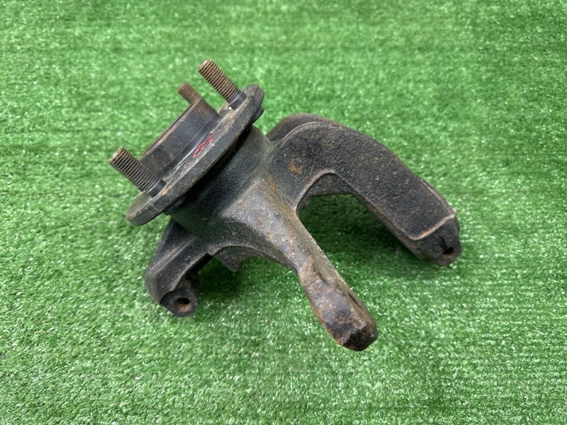 Кулак поворотный Ford Fiesta