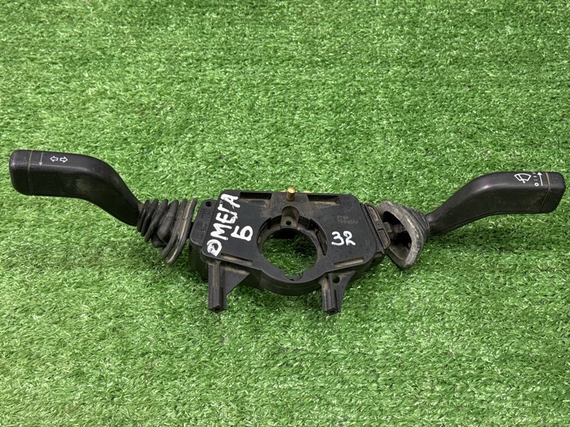 Подрулевой переключатель (гитара) Opel Omega B