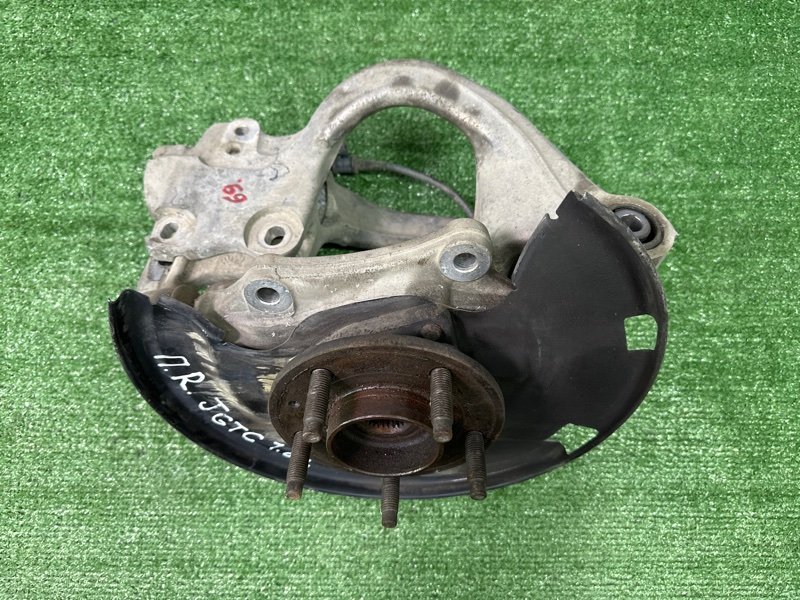 Кулак поворотный Opel Astra