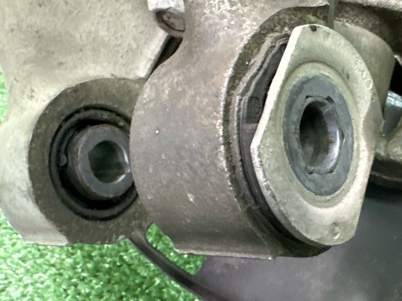 Кулак поворотный Opel Astra