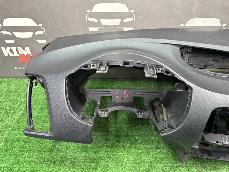 Торпедо под перетяжку Hyundai I20