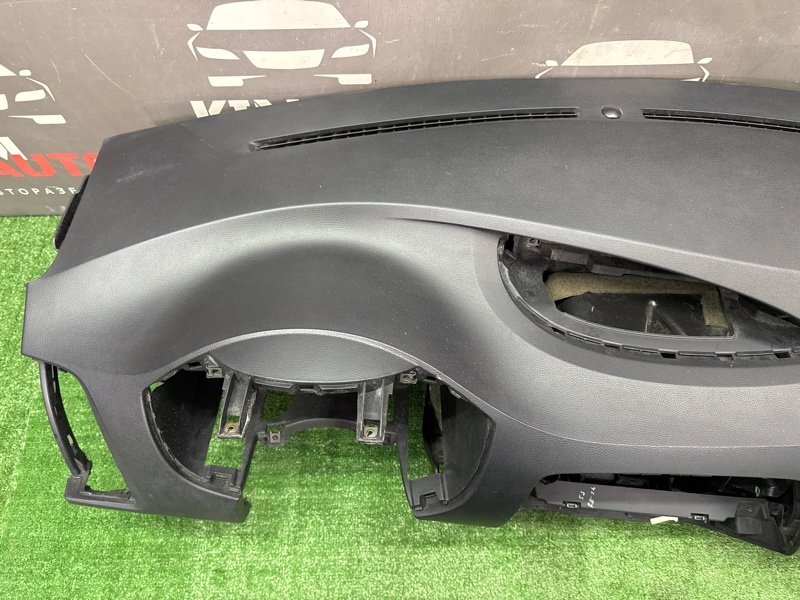 Торпедо под перетяжку Hyundai I20