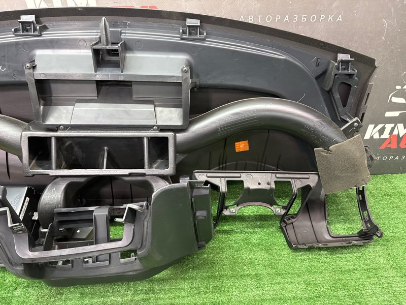 Торпедо под перетяжку Hyundai I20