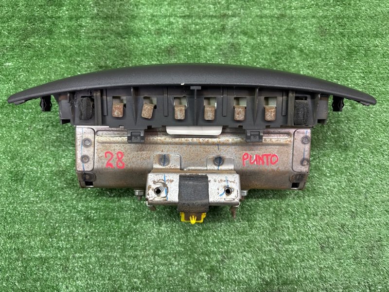 Подушка безопасности пассажира Fiat Doblo