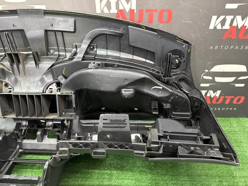 Торпедо Peugeot 407