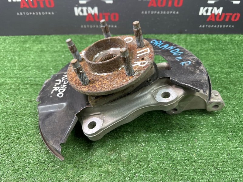 Кулак поворотный Chevrolet Orlando