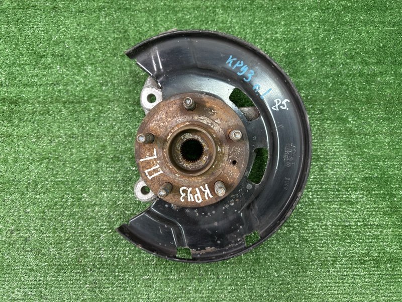 Кулак поворотный Chevrolet Cruze