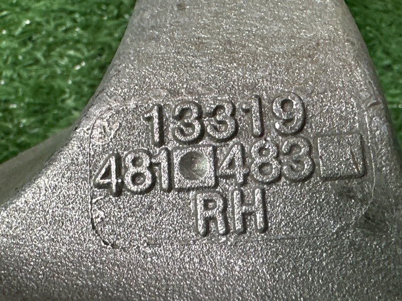 Кулак поворотный Chevrolet Cruze