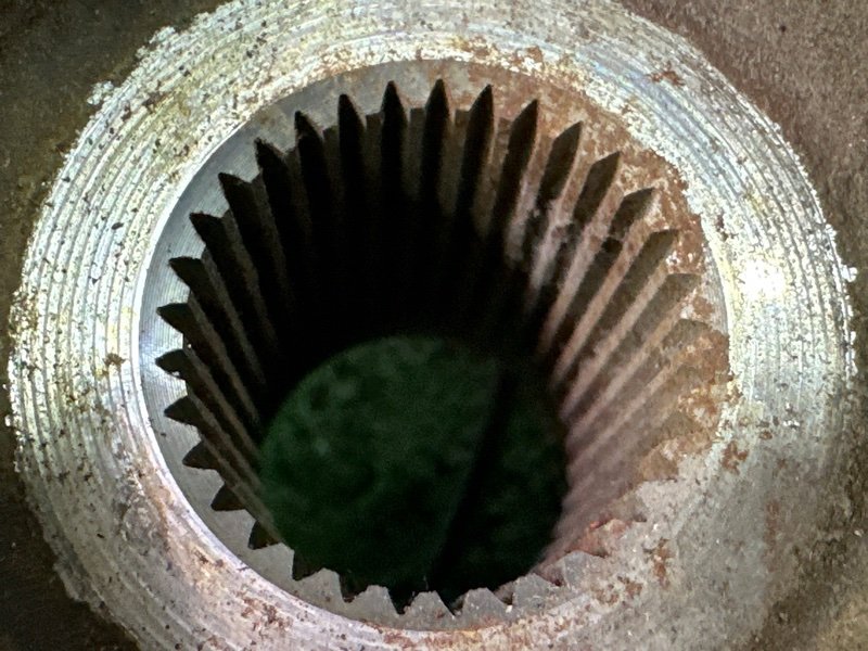 Кулак поворотный Chevrolet Cruze