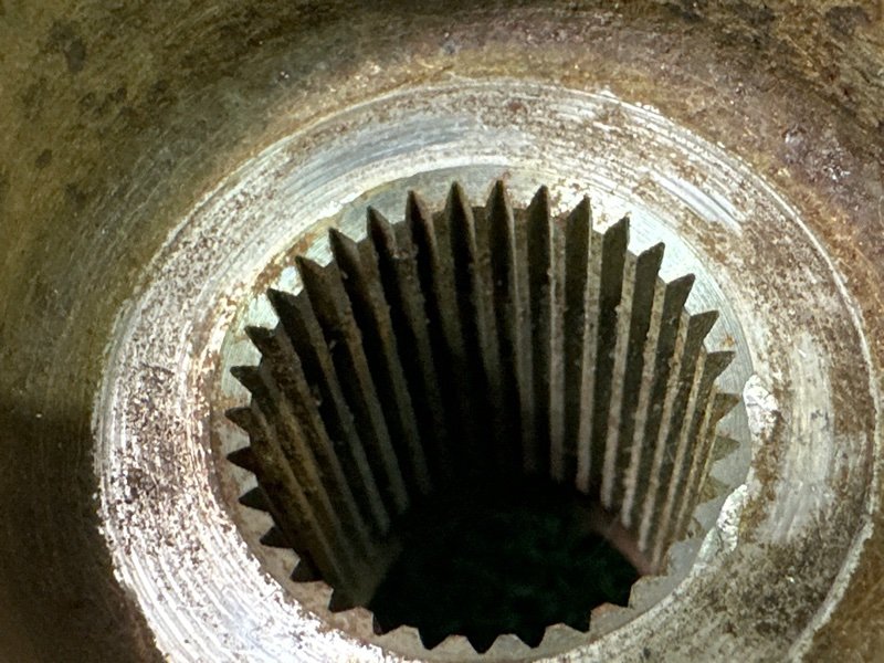 Кулак поворотный Chevrolet Cruze