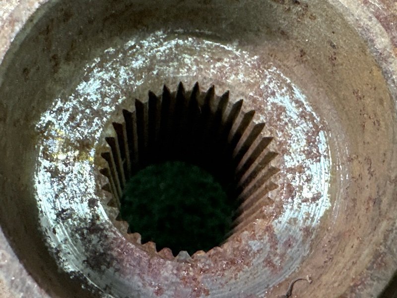 Кулак поворотный Chevrolet Cruze