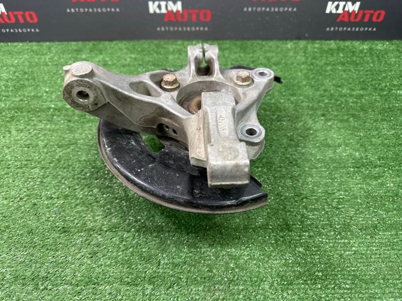 Кулак поворотный Chevrolet Cruze