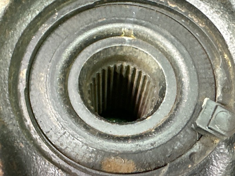 Кулак поворотный Peugeot 407