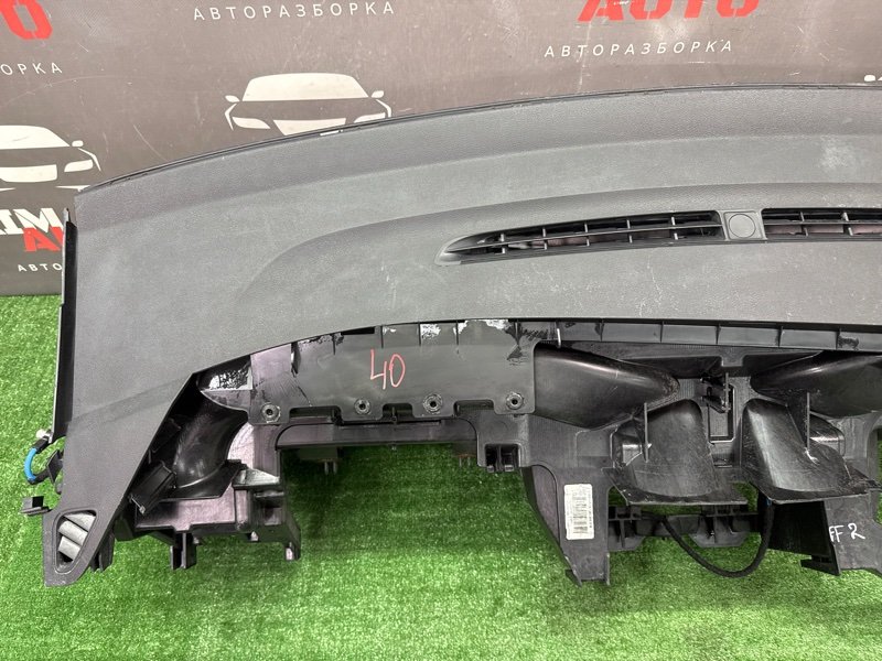 Усилитель торпедо Ford Focus 2