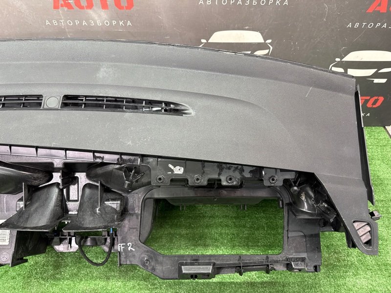 Усилитель торпедо Ford Focus 2