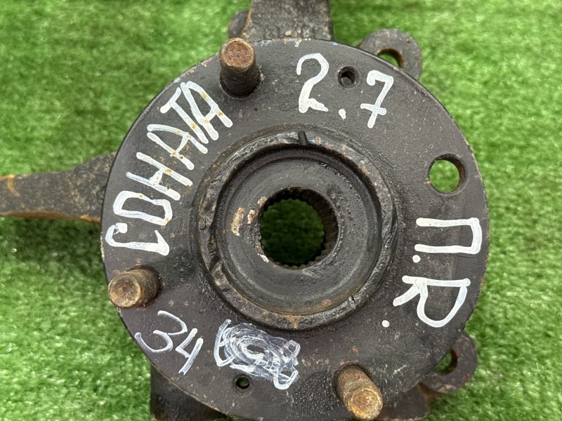 Кулак поворотный Hyundai Sonata 4 EF