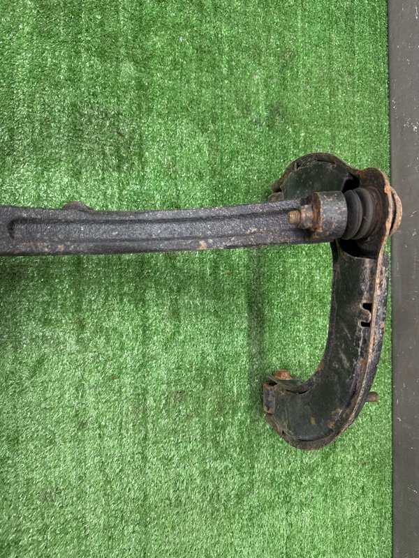 Кулак поворотный Hyundai Sonata 4 EF