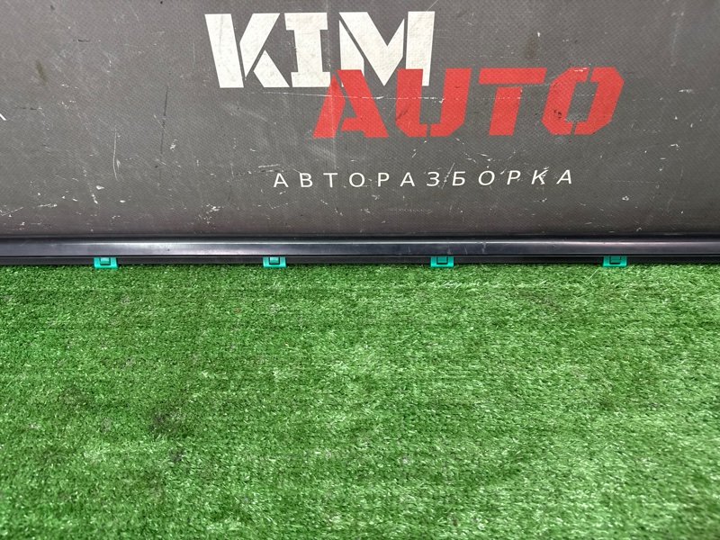 Уплотнитель стекла наружный (Бархотка) Hyundai i30 GD