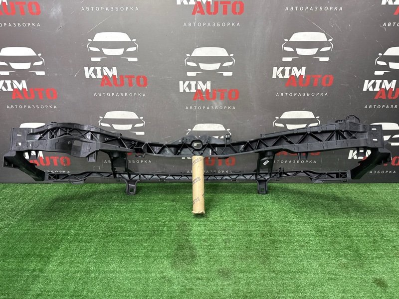 Панель передняя(телевизор) Ford Focus 2