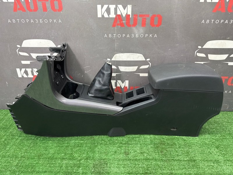 Консоль центральная Подлокотник LIFAN X60