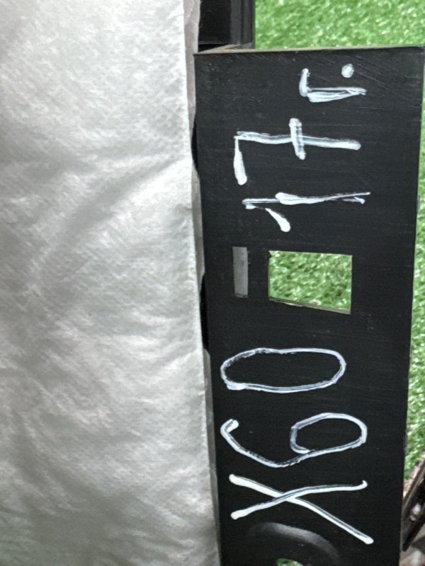 Консоль центральная Подлокотник LIFAN X60