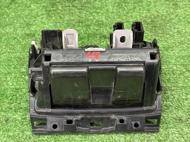 Ящик передней консоли (пепельница) mazda mazda 3