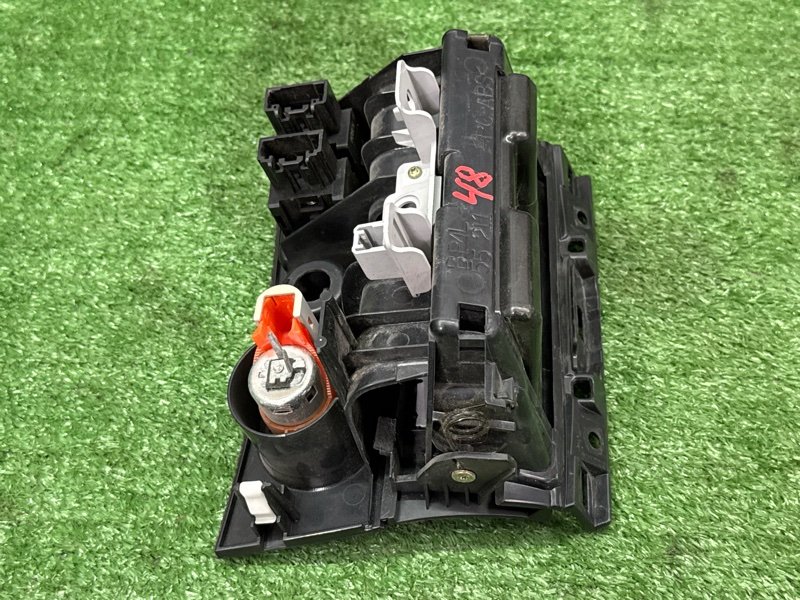 Ящик передней консоли (пепельница) mazda mazda 3