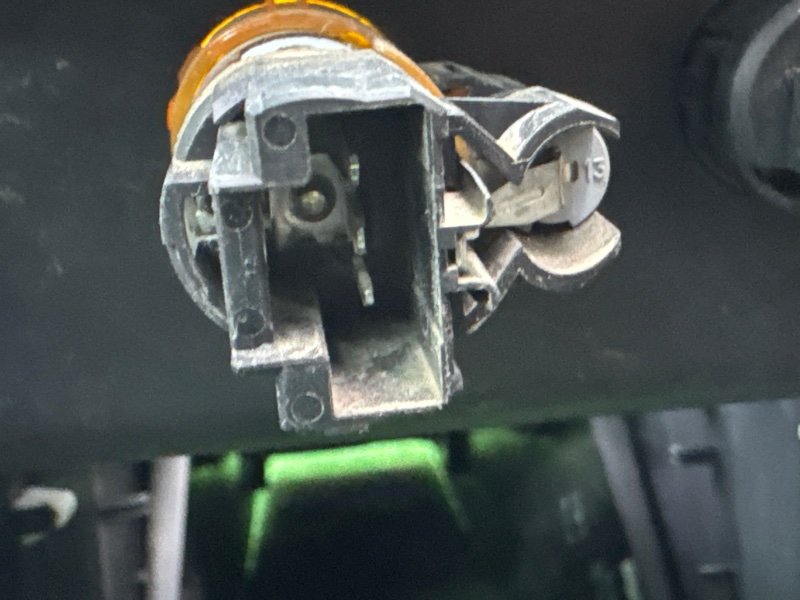 Консоль центральная Подлокотник Citroen C 4