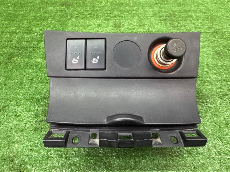 Ящик передней консоли (пепельница) mazda mazda 3