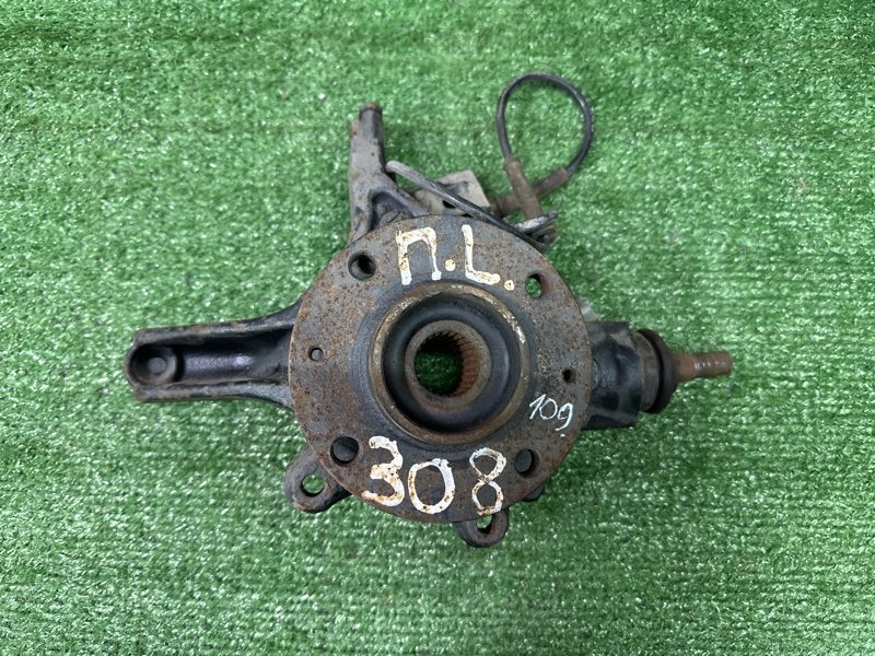 Кулак поворотный Peugeot 307