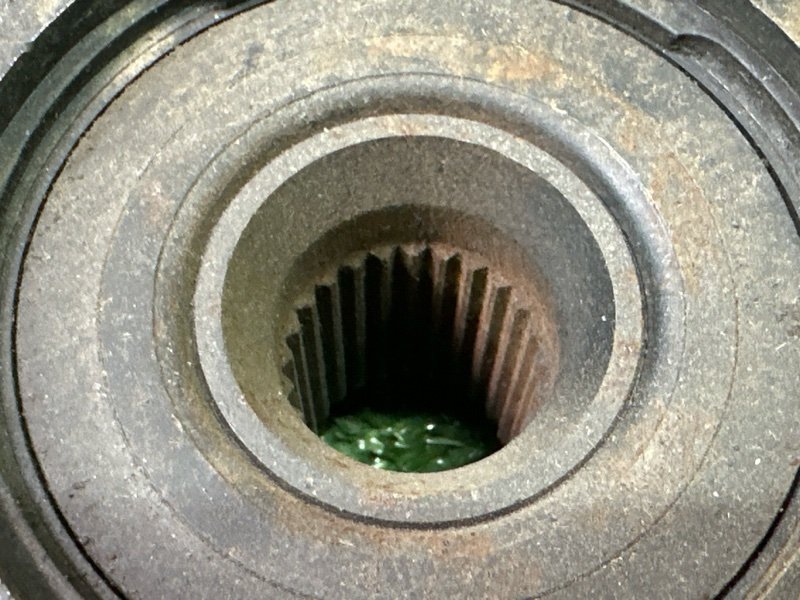 Кулак поворотный Peugeot 307