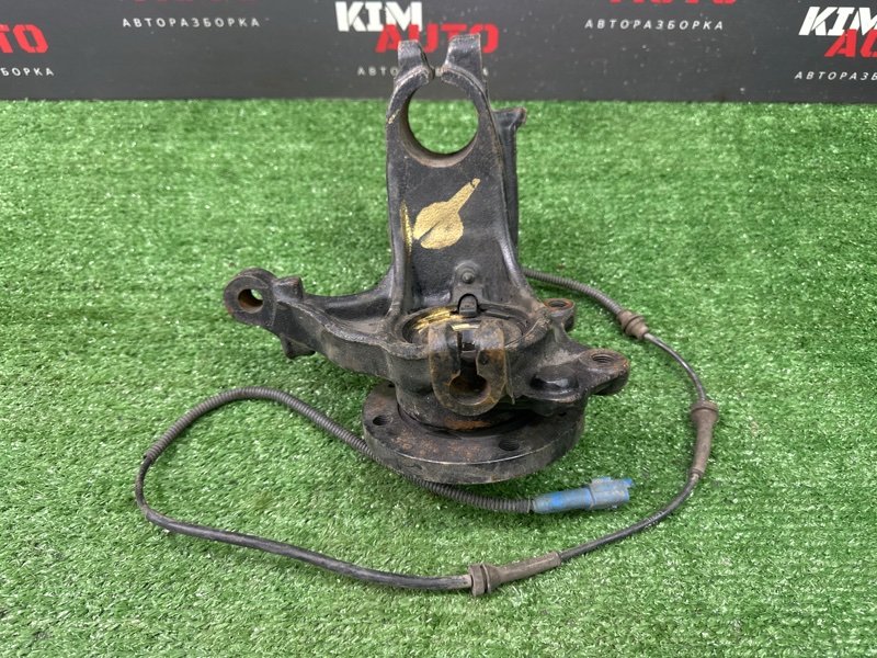 Кулак поворотный Peugeot 207