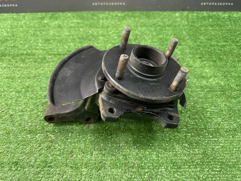 Кулак поворотный Vortex Estina