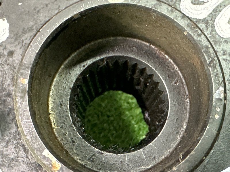 Кулак поворотный Vortex Estina