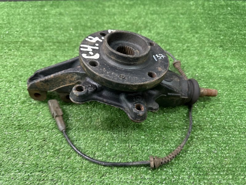 Кулак поворотный Citroen C 4